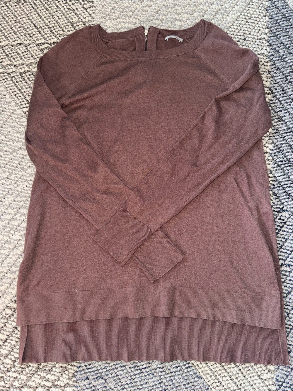 Halogen Lightweight, Relaxed Fit Sweater in Mauve with Back Zip